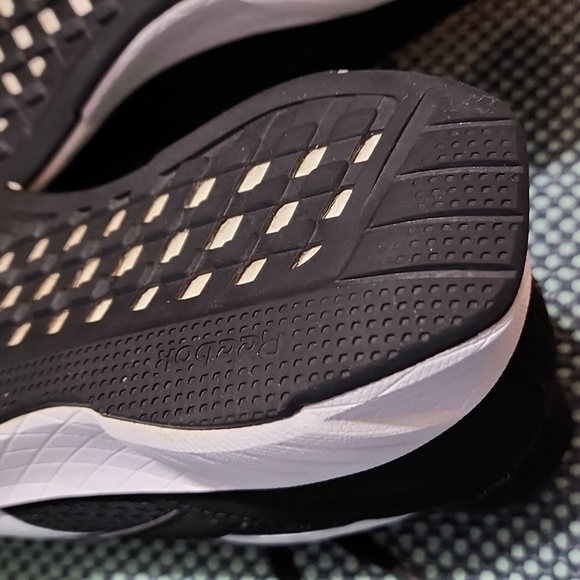 Reebok Energen Plus 2 Running Shoes - Picture 12 of 15